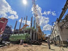 ˷ˣ򶫱ܳа˾ṹʯĿ12̨תĹ˻Բװɹ