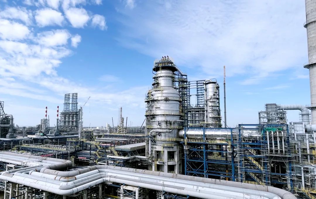 ս㶫ʯ | һ蹫˾53𡰴͡