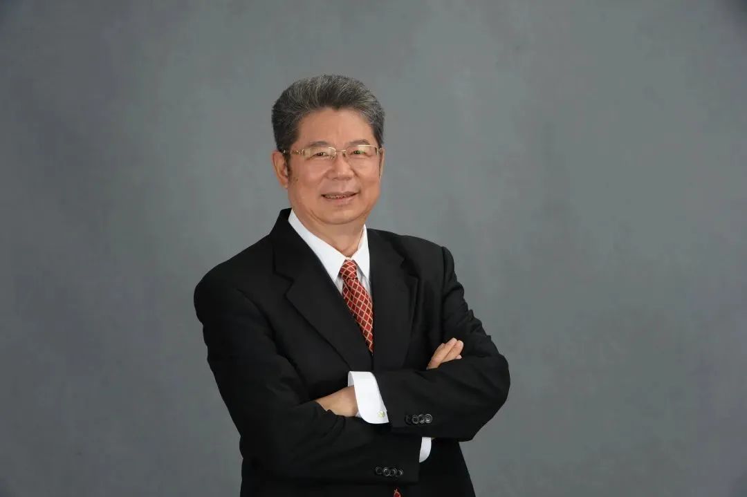 ͳƽϺԴ ӿƶҵɫתͷչ