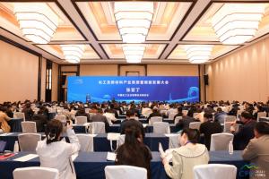 άǿ һӪحʱϯ²ϲҵܷչᲢݽ